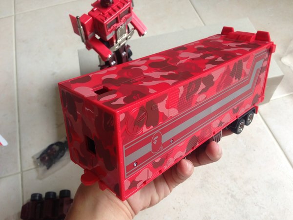 BAPE Red Cammo Convoy Exclusive Optimus Prime Figure Out The Box Image  (22 of 41)